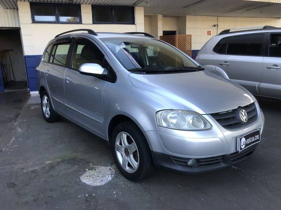 VOLKSWAGEN SPACEFOX 1.6 MI COMFORTLINE 8V FLEX 4P MANUAL VOLKSWAGEN SPACEFOX 1.6 MI COMFORTLINE 8V FLEX 4P MANUAL